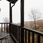게스트하우스 Luxury Pantheon 팔라이오스 판텔레이몬