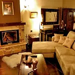 게스트하우스 Luxury Pantheon 4*