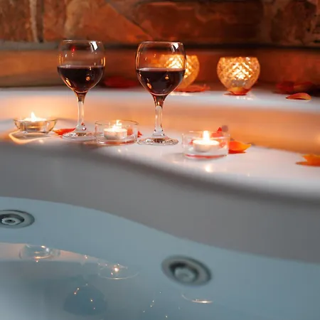 Гостевой дом Luxury Pantheon 4*