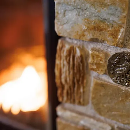 Konukevi Luxury Pantheon Palaios Panteleimonas